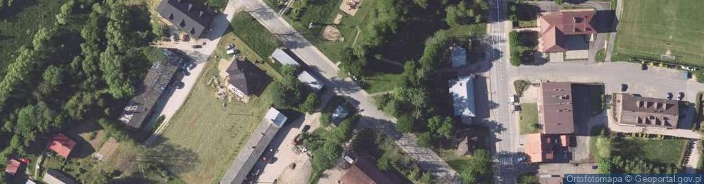 Zdjęcie satelitarne Kościół, usługi