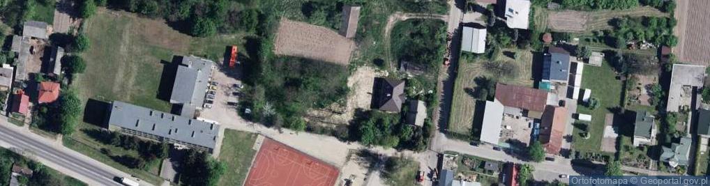 Zdjęcie satelitarne Pałac, kościół, ruiny, usługi