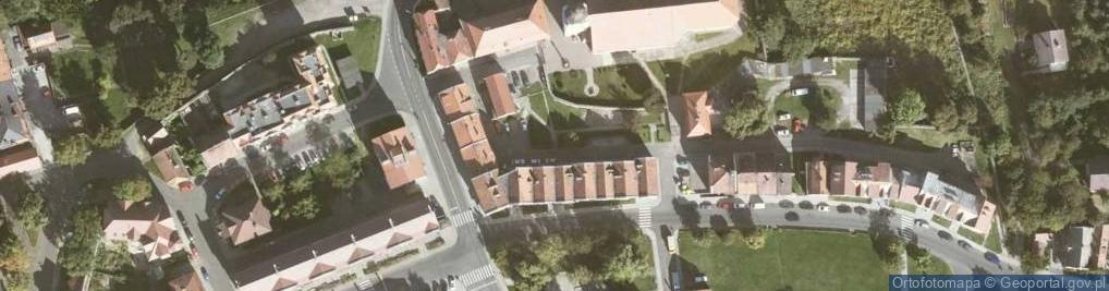 Zdjęcie satelitarne Ruiny klasztoru sióstr Magdalenek