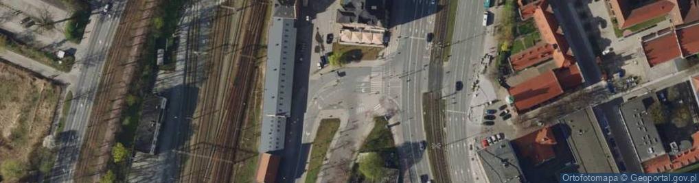 Zdjęcie satelitarne Z dworca PKP do Bramy Wyżynnej
