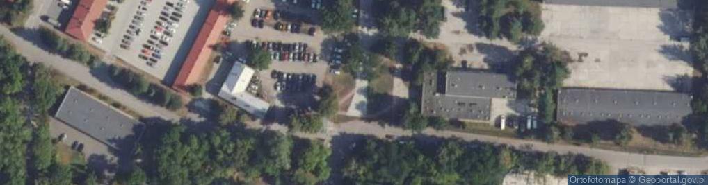 Zdjęcie satelitarne Zabytkowe budowle, bitwa