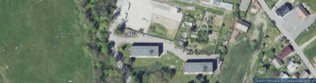 Zdjęcie satelitarne Zamek w Mosznej