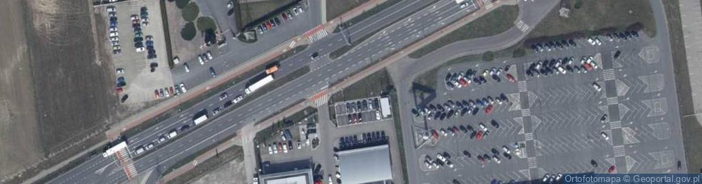 Zdjęcie satelitarne Salon, Serwis Audi
