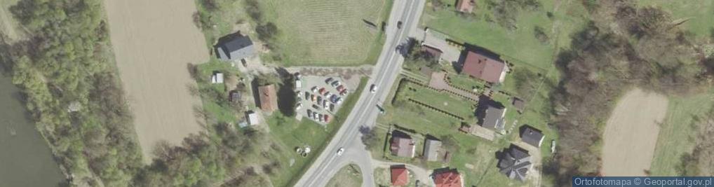 Zdjęcie satelitarne Mały autokomis