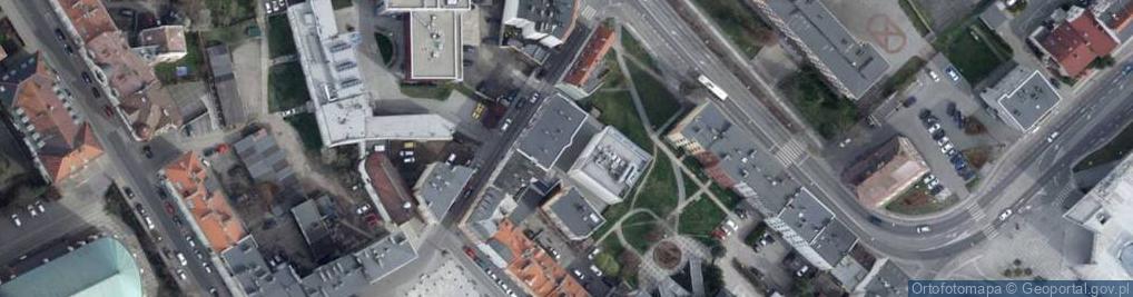 Zdjęcie satelitarne AXA - Ubezpieczenia
