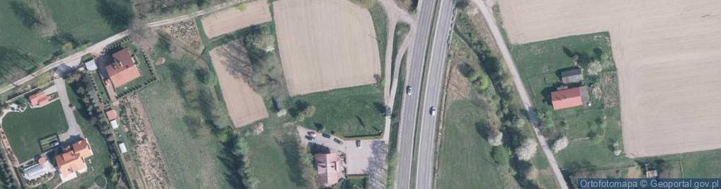 Zdjęcie satelitarne Pod lasem