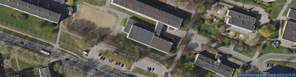 Zdjęcie satelitarne Basen przy Szkole Podstawowej Nr 39