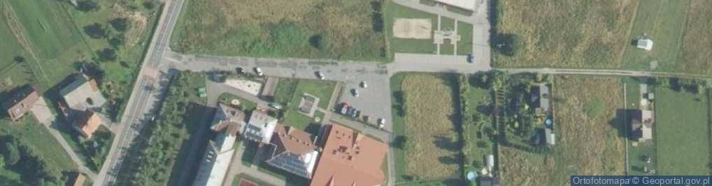 Zdjęcie satelitarne Kryta Pływalnia w Proszówkach