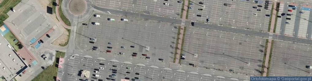 Zdjęcie satelitarne Auchan i Leroy Merlin