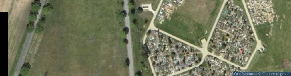 Zdjęcie satelitarne Drugi Cmentarz Komunalny Parking