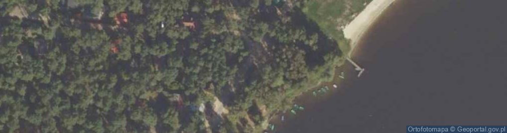 Zdjęcie satelitarne Parking przy jeziorze