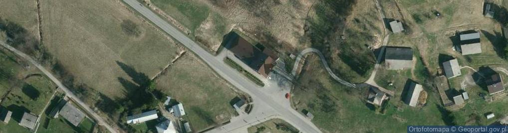 Zdjęcie satelitarne Biblioteka w Brzezinach