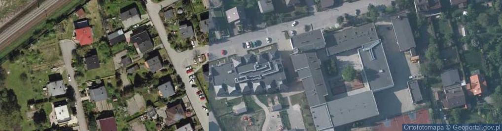 Zdjęcie satelitarne Gminna Biblioteka Publiczna w Długołęce