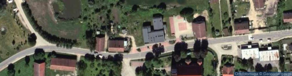 Zdjęcie satelitarne Gminna Biblioteka Publiczna w Kiwitach