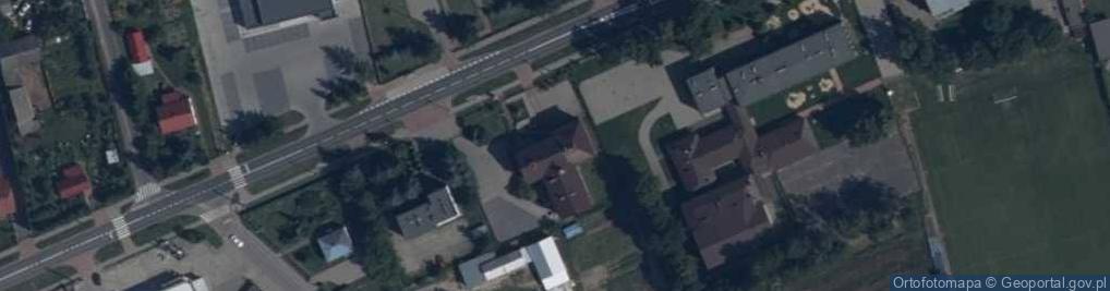 Zdjęcie satelitarne Gminna Biblioteka Publiczna w Skórcu