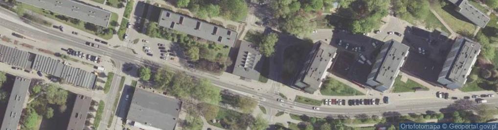 Zdjęcie satelitarne Miejska Biblioteka Publiczna im. J. i A. Załuskich Filia 6