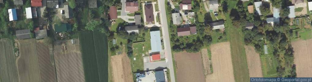 Zdjęcie satelitarne Miejska Biblioteka Publiczna w Słomnikach, filia Kacice