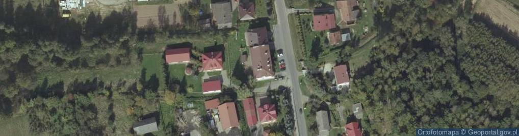 Zdjęcie satelitarne Miejska i gminna publiczna w Tyczynie, Filia w Hermanowej