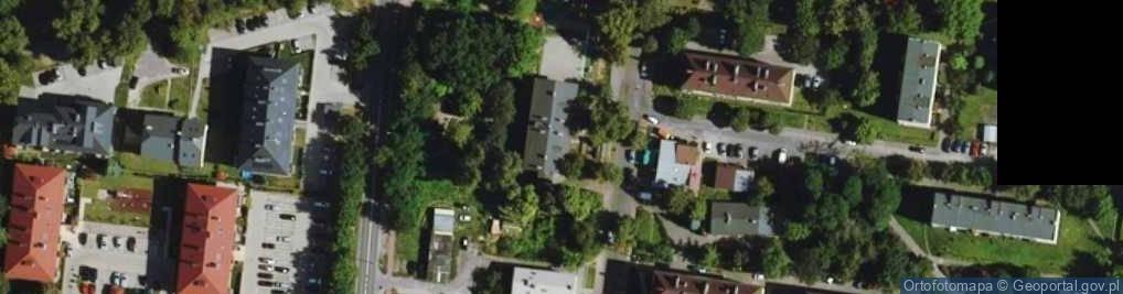 Zdjęcie satelitarne Publiczna Miasta i Gminy Ożarów Mazowiecki