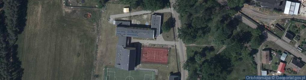 Zdjęcie satelitarne Publiczna w Czerwieńsku, filia w Nietkowicach
