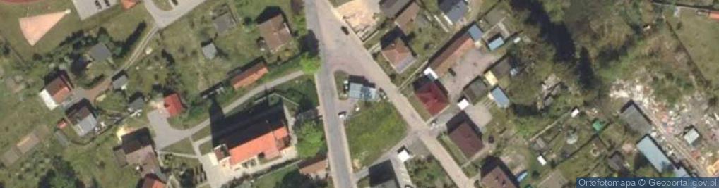 Zdjęcie satelitarne Bliska - Stacja paliw