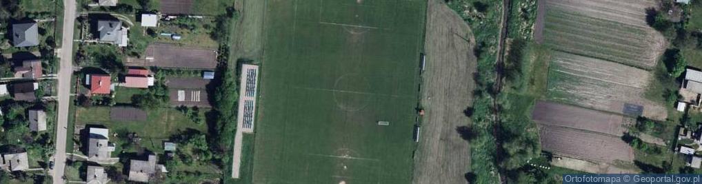 Zdjęcie satelitarne Kurowski Klub Sportowy Garbarnia, stadion im. Karola Wolnego