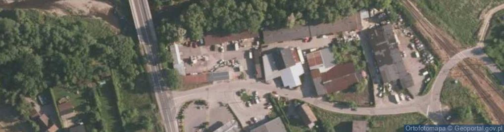 Zdjęcie satelitarne Produkcja i sprzedaż materiałów budowlanych