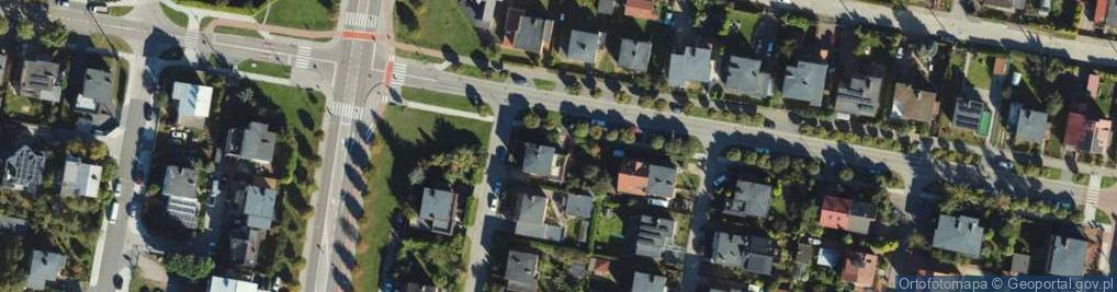 Zdjęcie satelitarne 1.Em Leszek Wysiecki 2.Moderna Leszek Wysiecki