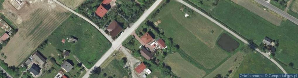 Zdjęcie satelitarne Celina Brodowska Przedsiębiorstwo Produkcyjno-Handlowo-Usługowe Lux-Dom
