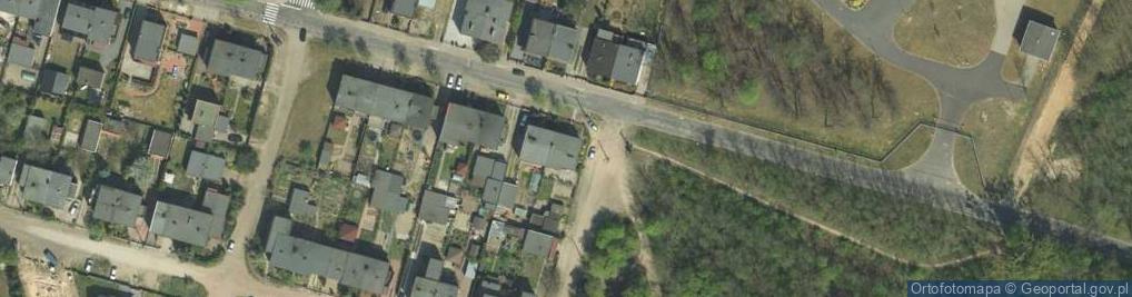 Zdjęcie satelitarne Dom Plus