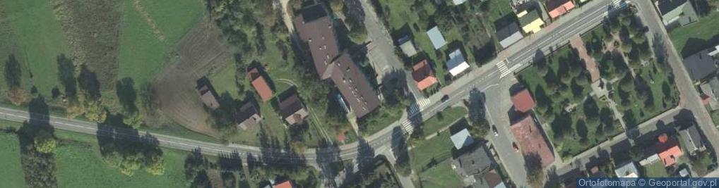 Zdjęcie satelitarne Gminna Spółka Wodna w Uchaniach