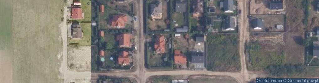 Zdjęcie satelitarne J w J Tucholski