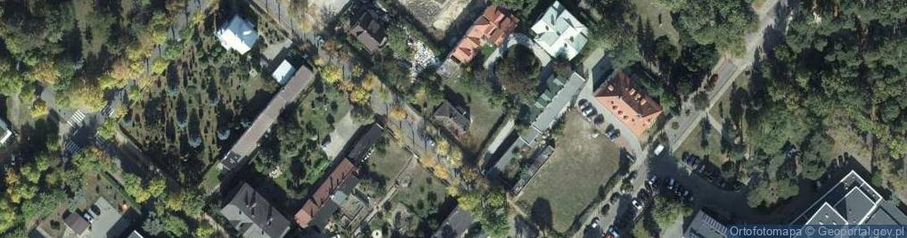 Zdjęcie satelitarne Komandor Toruń Włocławek Jerzy Kosiński Maria Peisert