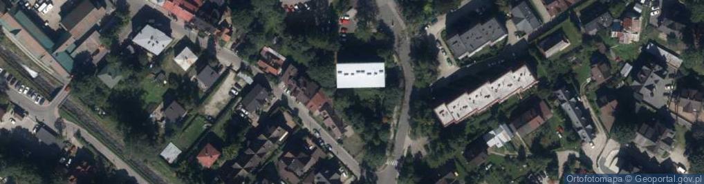 Zdjęcie satelitarne Prosto w Górę