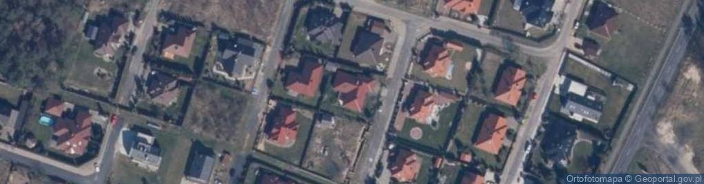 Zdjęcie satelitarne Taxbud A Mucha