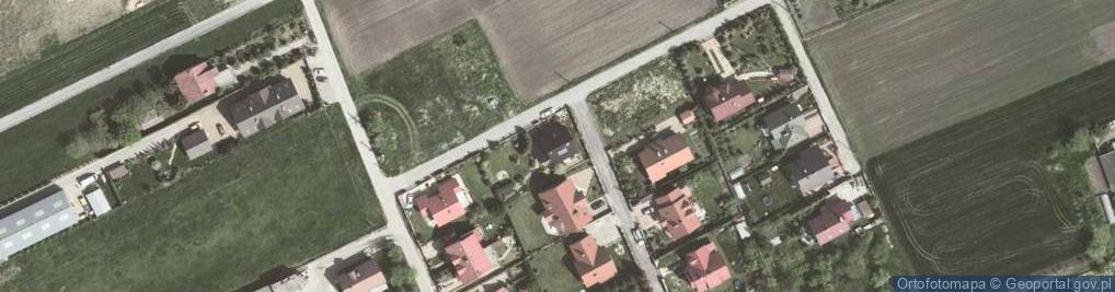 Zdjęcie satelitarne Tisin Robert Tekielski Agata Tekielska