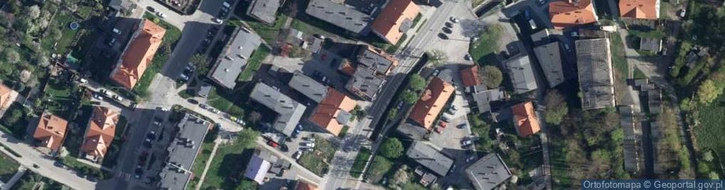 Zdjęcie satelitarne Ujas-Instalacje Ujas Andrzej
