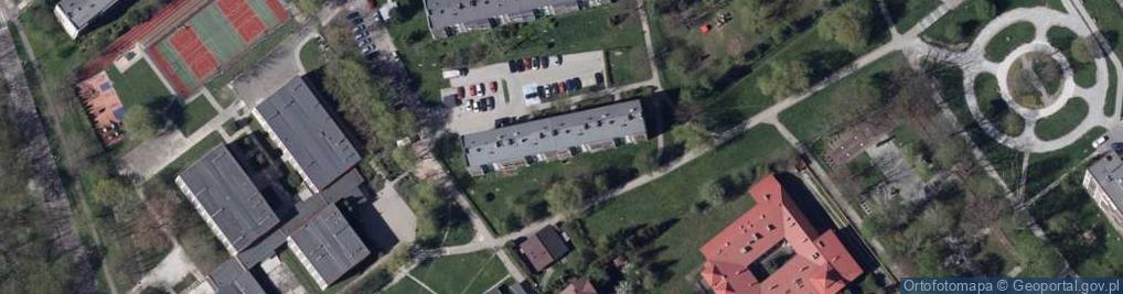 Zdjęcie satelitarne Usługi Stolarskie Obudowa Wnętrz Drewnem