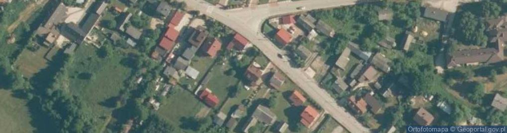 Zdjęcie satelitarne Usługi Zbrojarskie