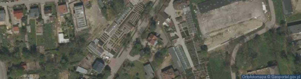 Zdjęcie satelitarne Stacja Opieki