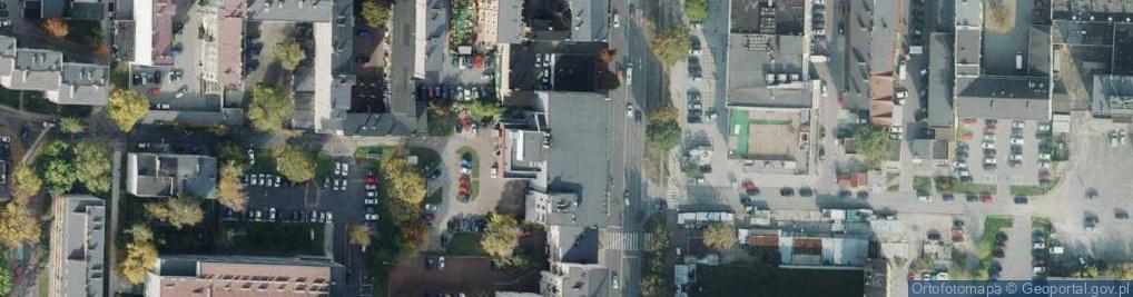 Zdjęcie satelitarne Dom Handlowy Centrum