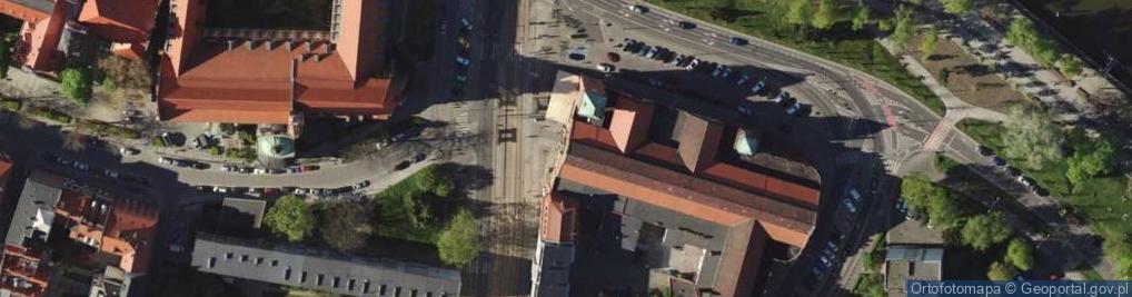 Zdjęcie satelitarne Hala Targowa przy ul. Piaskowej we Wrocławiu