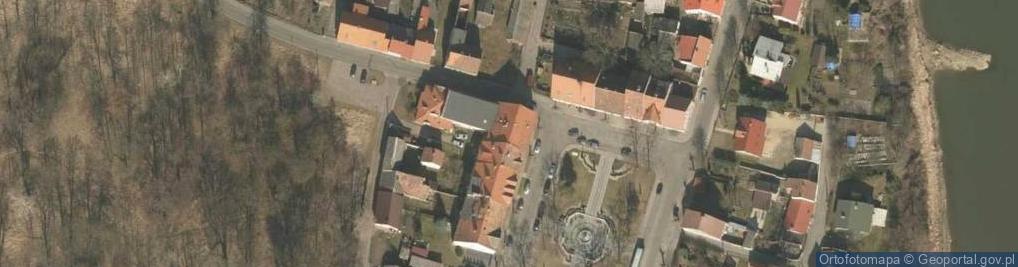 Zdjęcie satelitarne Chobieński Ośrodek Kultury