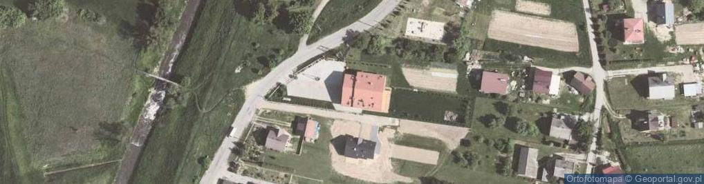 Zdjęcie satelitarne Dom kultury w Brzegach