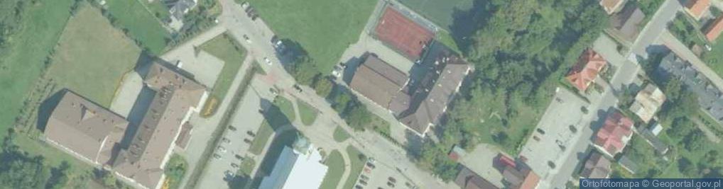Zdjęcie satelitarne Gminny Ośrodek Kultury w Dobrej