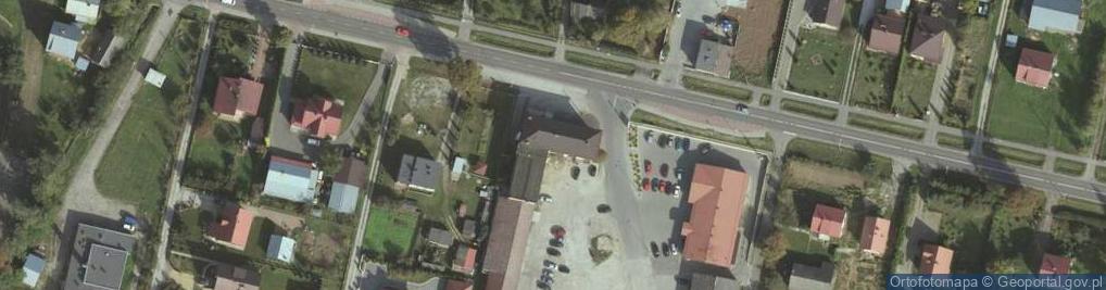 Zdjęcie satelitarne Gminny Ośrodek Kultury w Dubiecku