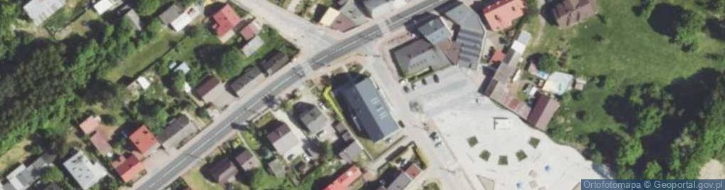 Zdjęcie satelitarne Gminny Ośrodek Kultury w Kłomnicach