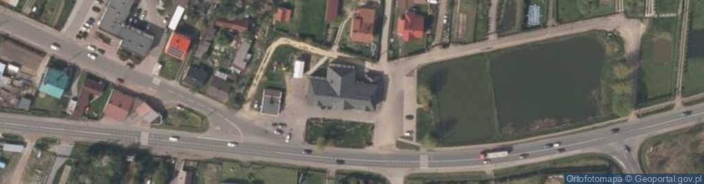 Zdjęcie satelitarne Gminny Ośrodek Kultury w Klukach