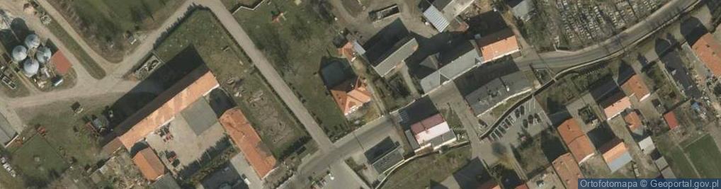 Zdjęcie satelitarne Gminny Ośrodek Kultury w Paszowicach
