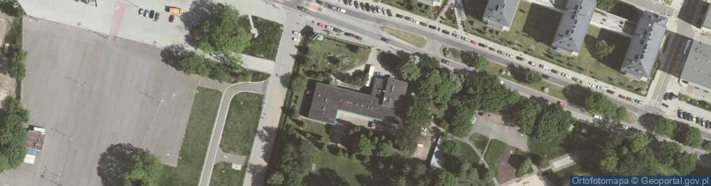 Zdjęcie satelitarne Młodzieżowy Dom Kultury Dom Harcerza
